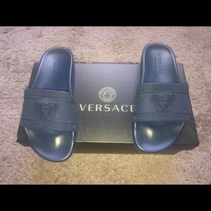 Versace Medusa Rubber Navy Gomma Palazzo Slides 39